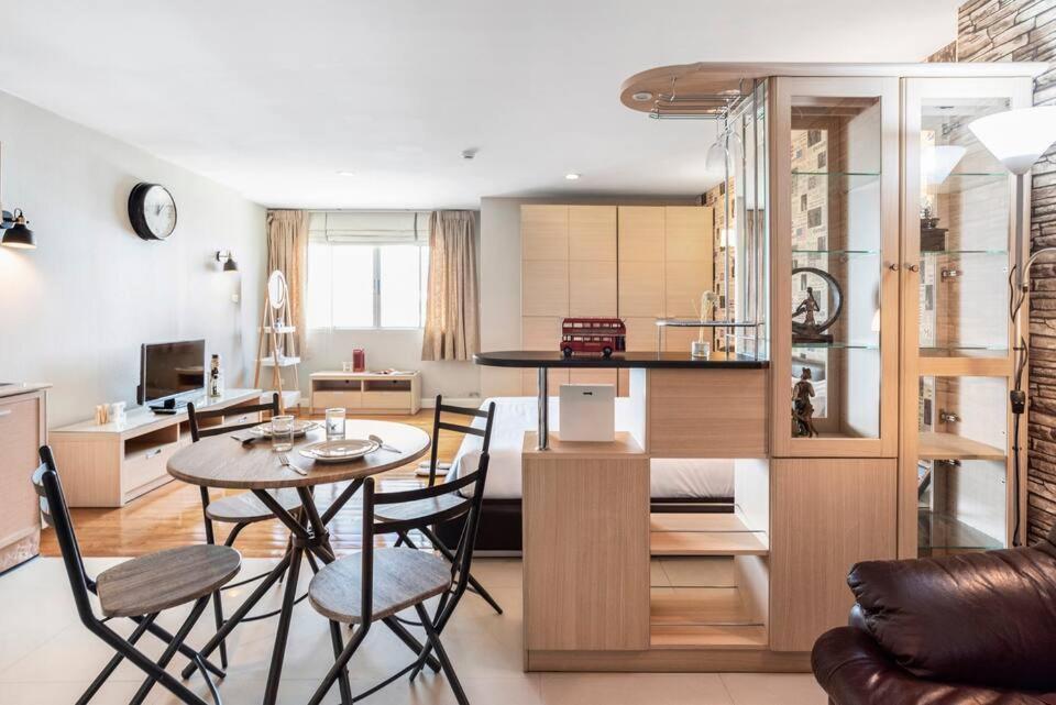 Nara Suite Residence Bangkok Exterior foto