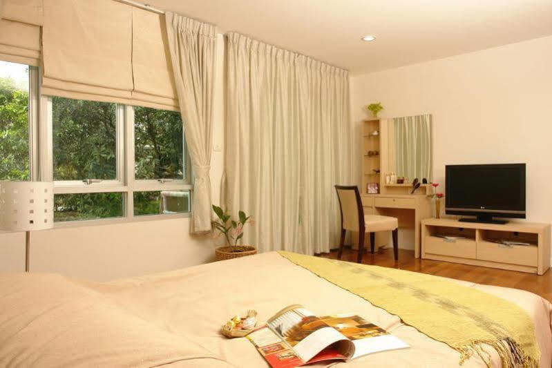 Nara Suite Residence Bangkok Exterior foto
